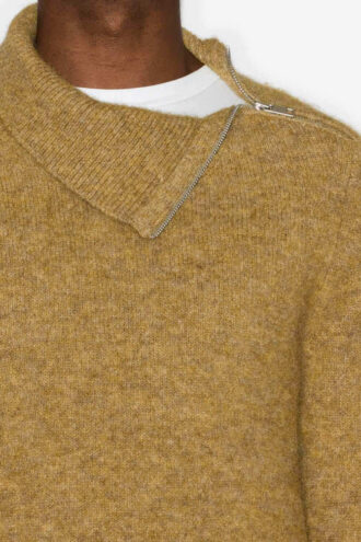 Jersey Aliocha con cuello alto en punto de alpaca liso