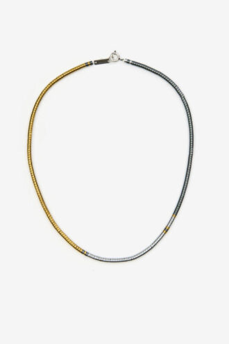 Lenno Collar de piedra natural y latón
