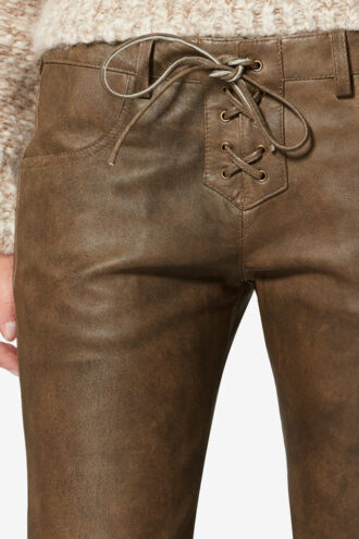 Pantalones de piel de cordero brillante Vanel
