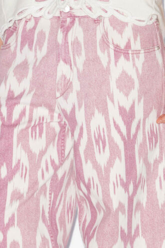 Pantalones vaqueros holgados Joanny con estampado Ikat
