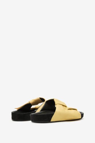 Sandalias de cuero con lazo Lennyo